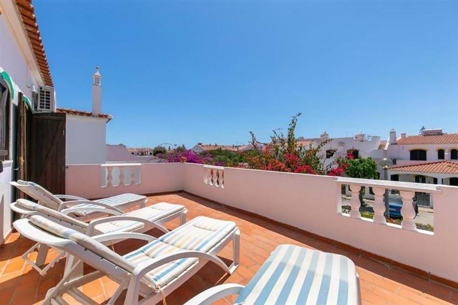Roulito'S Guest House Алтура Екстериор снимка