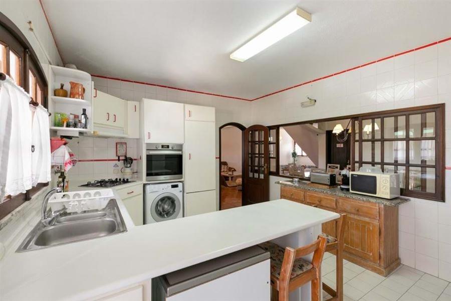 Roulito'S Guest House Алтура Екстериор снимка