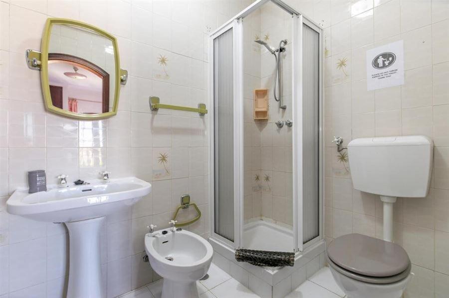 Roulito'S Guest House Алтура Екстериор снимка
